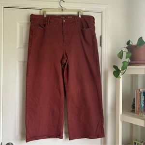 Old Navy Extra High-Waisted Sky-Hi Wide-Leg Jeans size 20